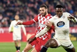 开云电竞 -转折点！罗马止住颓势；西甲今夜攻防权衡；目标明确；年轻球员得到机会的简单介绍