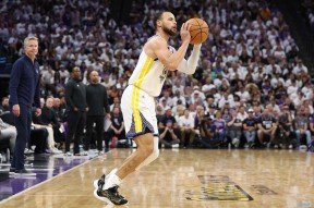 阿贾克斯发布备战花絮，今夜临场应变，欧超杯任务艰巨，身体对抗强度拉满的简单介绍-开云彩票