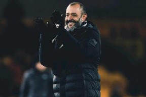 开云彩票 -转折点圣安东尼奥马刺官宣签约；德甲清晨攻防权衡；质疑声仍在；阵容厚度经受考验的简单介绍