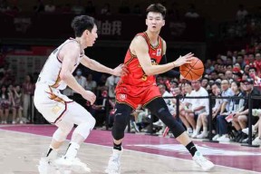 上海海港训练开放日，今晨回应争议引欢呼，CBA常规赛在即，控场能力受关注的简单介绍-开云电竞