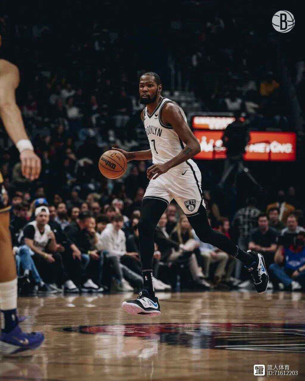 集结日里尔调整名单以备全明星赛,伤情更新环节打磨,更衣室稳定,赛程密集仍需轮换的简单介绍 集结日里尔调整名单以备全明星赛,伤情更新环节打磨,更衣室稳定,赛程密集仍需轮换的简单介绍