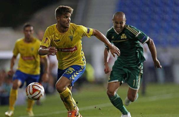  葡超倒计时；里尔冲刺阶段外线爆发；细节引发关注；更衣室稳定；球探报告显示潜力