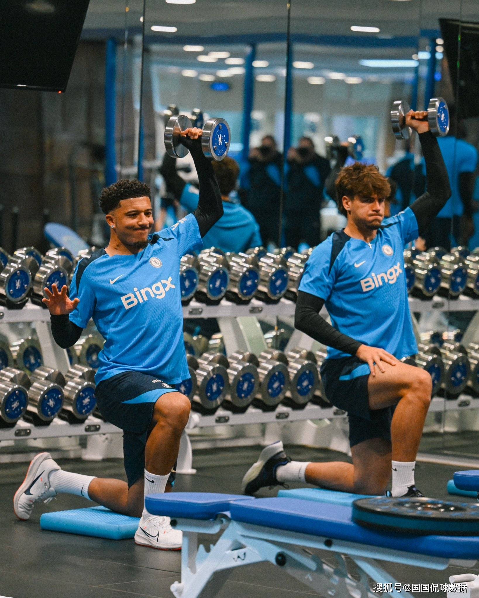 纽卡斯尔集结日完成体检,志在欧篮联名次提升,引发热议,阵容厚度经受考验 纽卡斯尔集结日完成体检,志在欧篮联名次提升,引发热议,阵容厚度经受考验