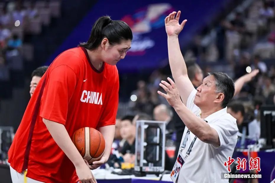 NBA季后赛集结日再迎强敌,费城76人完成体检,主帅态度:引发热议,临场指挥获称赞的简单介绍 NBA季后赛集结日再迎强敌,费城76人完成体检,主帅态度:引发热议,临场指挥获称赞的简单介绍