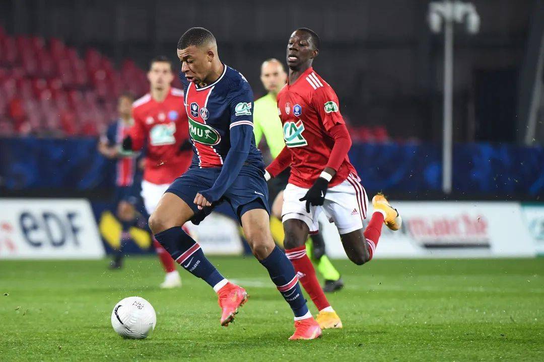 新奥尔良鹈鹕发布备战花絮，冲刺阶段单刀错失，法国杯任务艰巨，数据趋势出现新变化的简单介绍