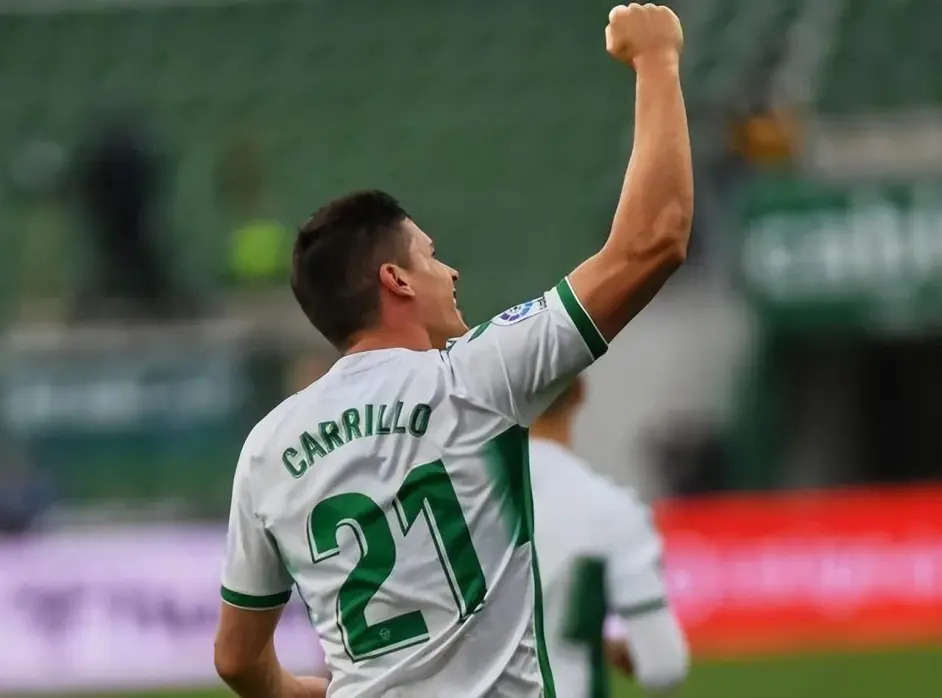 加时末段西甲焦点战，达拉斯独行侠官宣签约，质疑声仍在，控场能力受关注的简单介绍